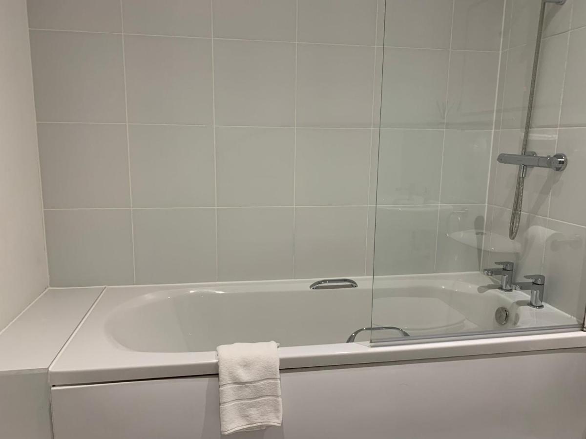 Bright 1Br Apartment In Preston Preston  Exteriör bild